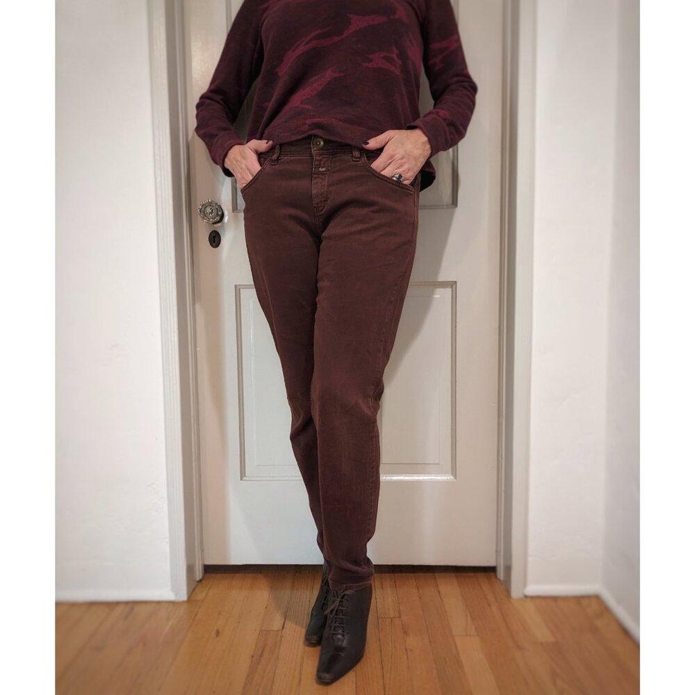 CLOSED Burgundy Handmade In Italy Mid Rise Soft Stretch Jeans, Sz. 30